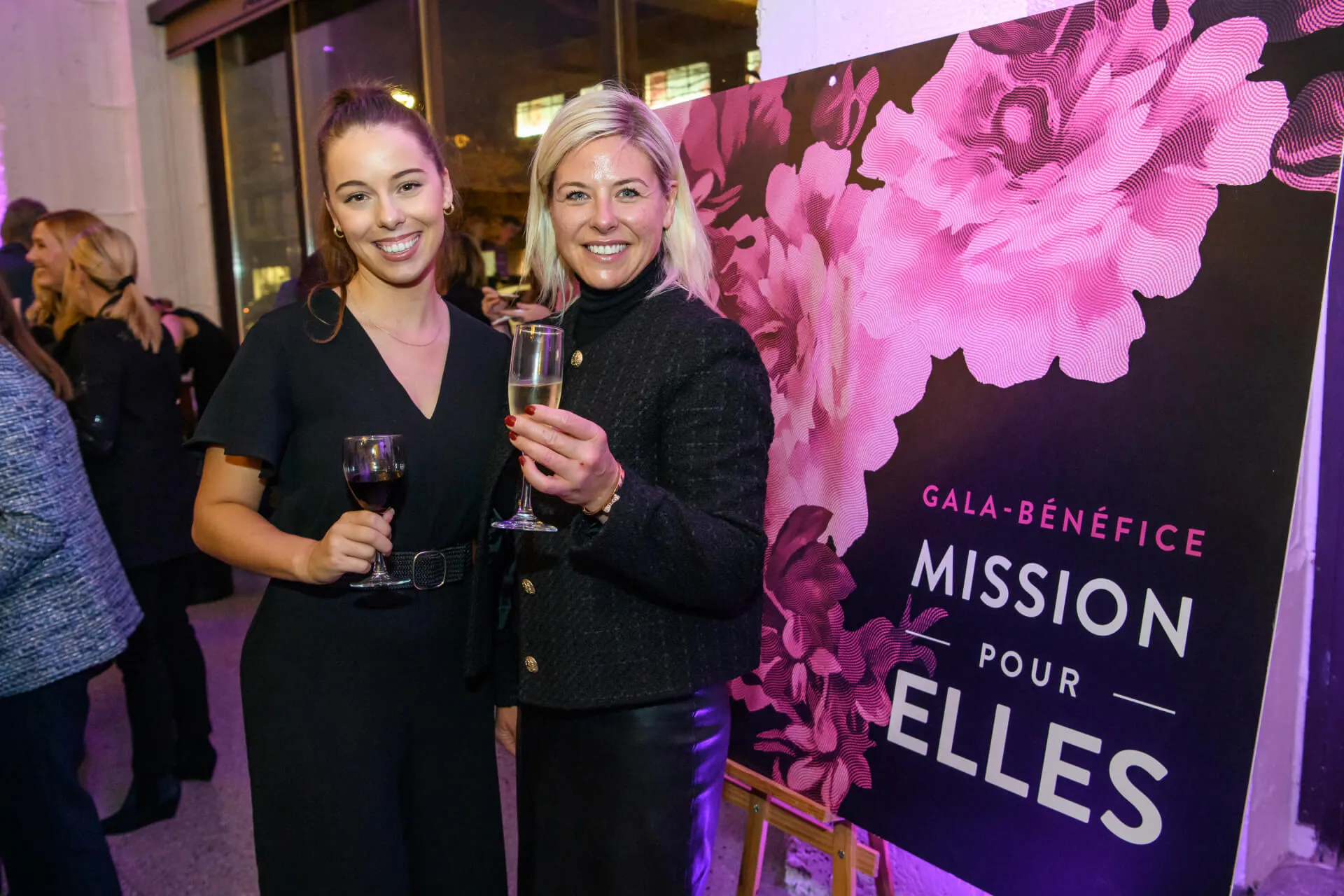 Attendees at the Mission pour Elles Gala.
